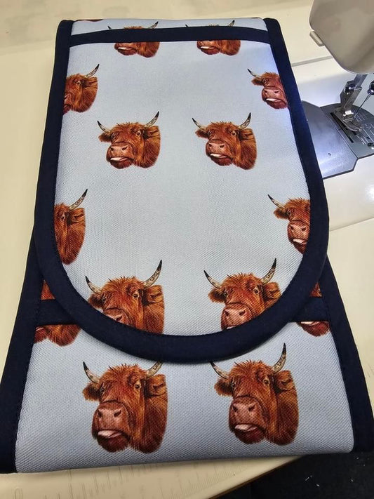 Highland Cow Oven Gloves