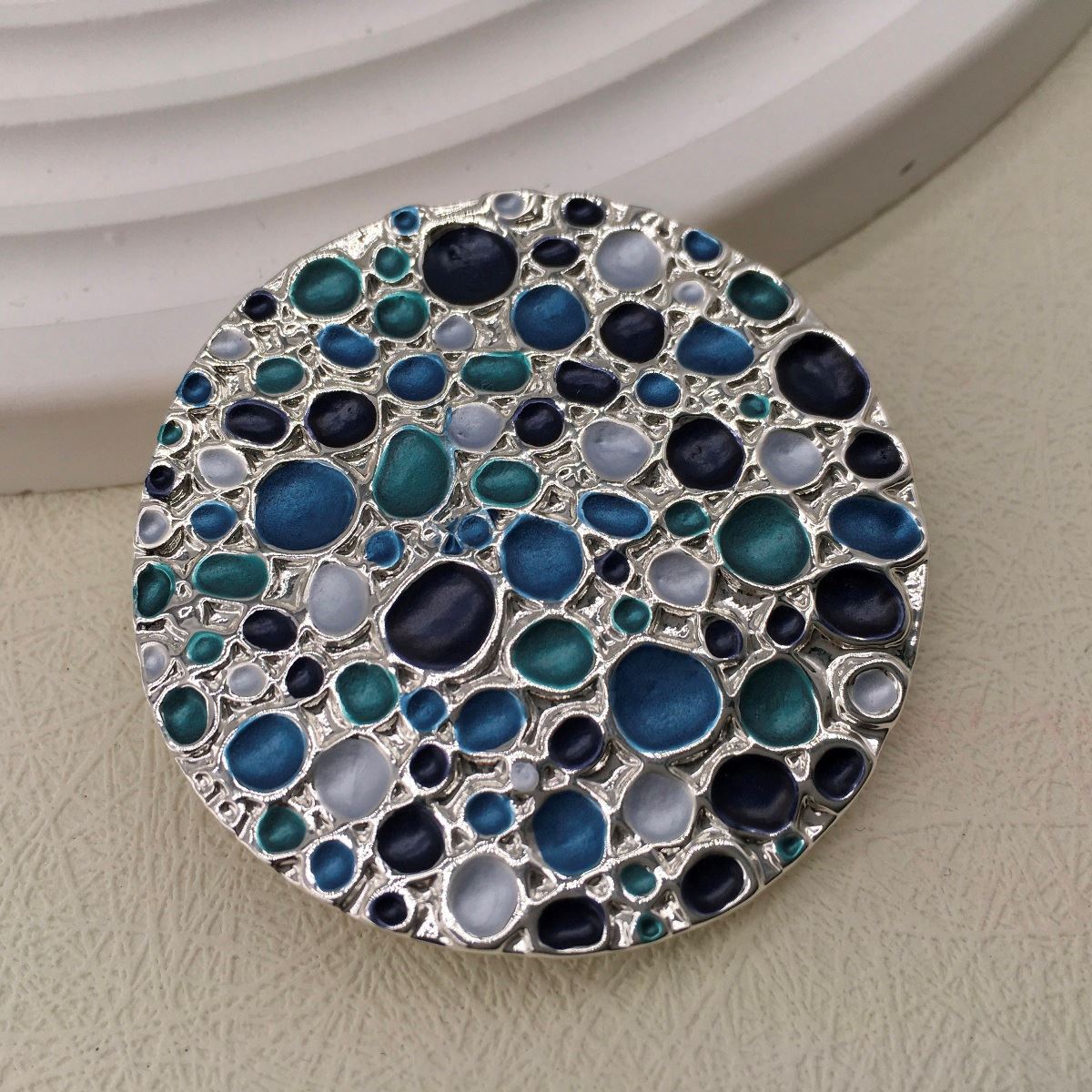 Round Blue Magnetic Brooch